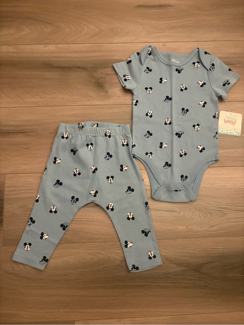 🐻 DISNEY BABY TWO PIECE SET